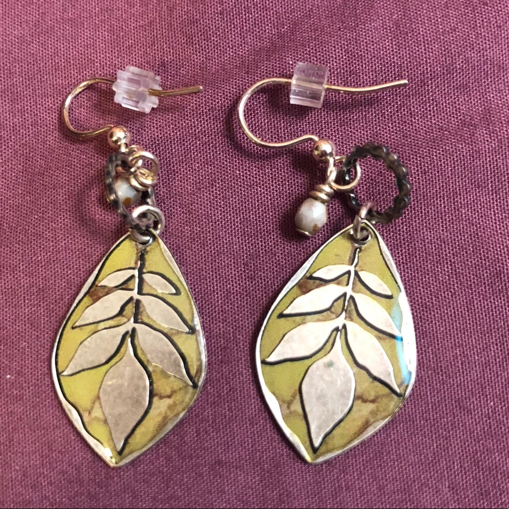 Earrings with Leaf Design